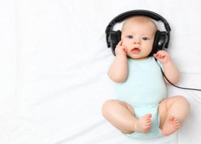 نوزادان از کی می شنوند؟ پیش از تولد یا پس از آن؟