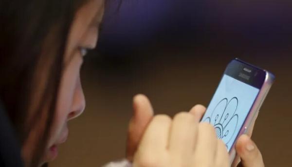 پرفروش ترین موبایل در کره جنوبی، در کشور سامسونگ پادشاه کیست؟